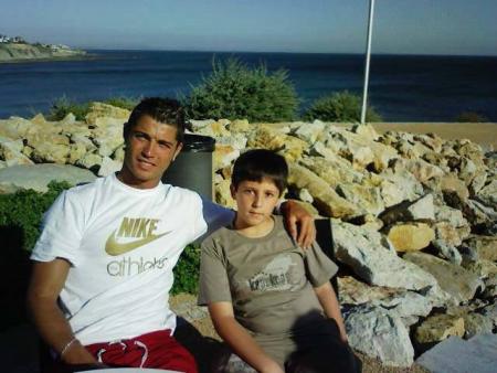 ---{{i love you C.ronaldo}}---